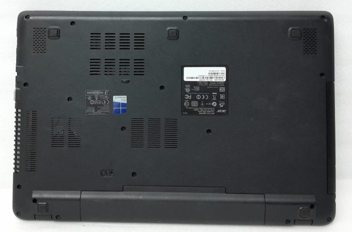Acer_Travelmate_P256-m_5