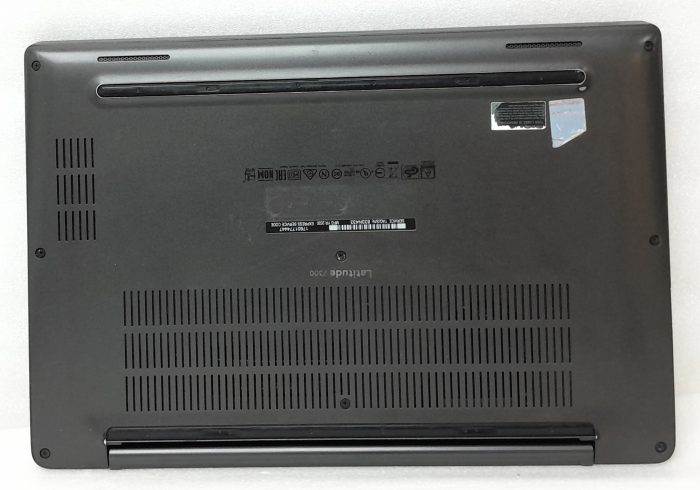Dell_Latitude_7300_6