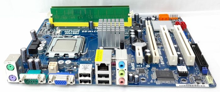 Asrock Motherboard Intel Core 2 Duo With I/O Shield G31M-GS R2.0 DDR2 - Image 9