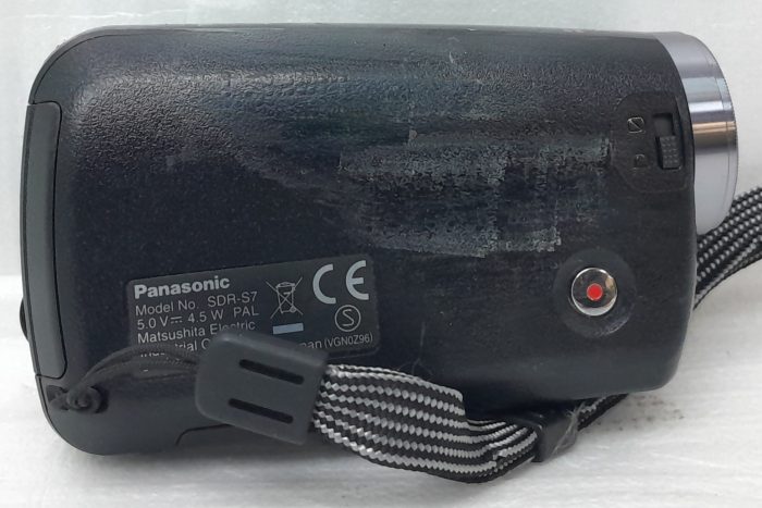 Panasonic 10x Optical Zoom SD Memory Card Camcorder SDR-S7 - Image 4