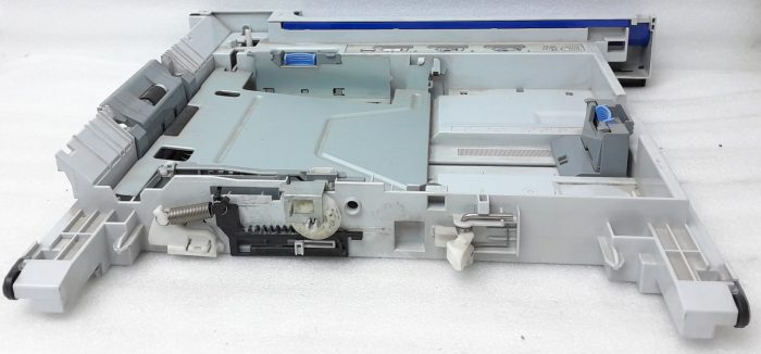 HP Printer Paper Tray CP5525 - Image 4