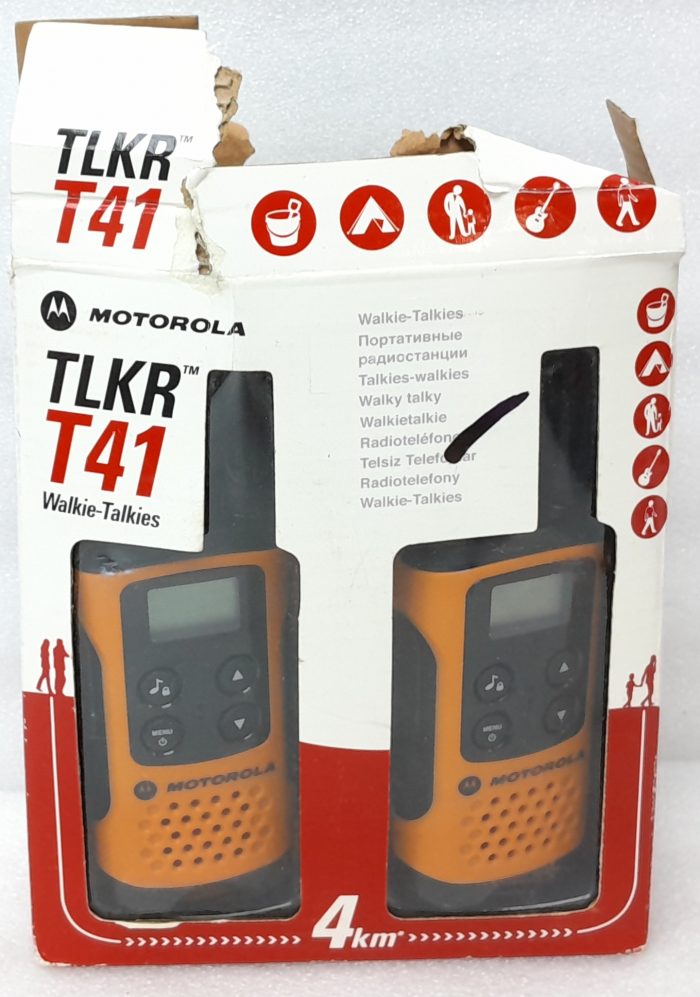 Motorola Two Way Radio Walkie Talkie TLKR T41 - Pair - Image 3