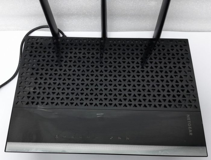 Netgear AC1900 WiFi Range Extender EX7000 - Image 6