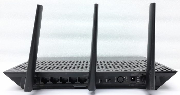 Netgear AC1900 WiFi Range Extender EX7000 - Image 5
