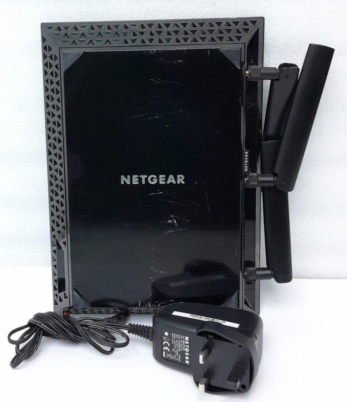 Netgear AC1900 WiFi Range Extender EX7000 - Image 4