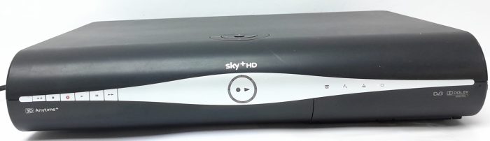 Sky+ HD Media Box DRX890-R - Image 2