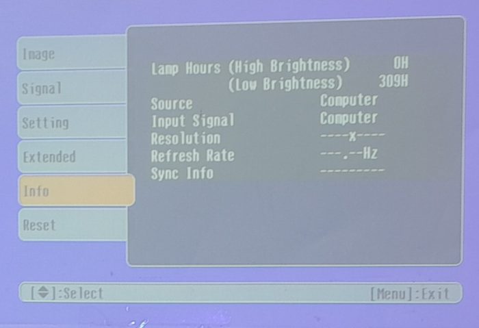 Epson VGA Projector with 309 Lamp Hours Used EMP-760 - Image 2
