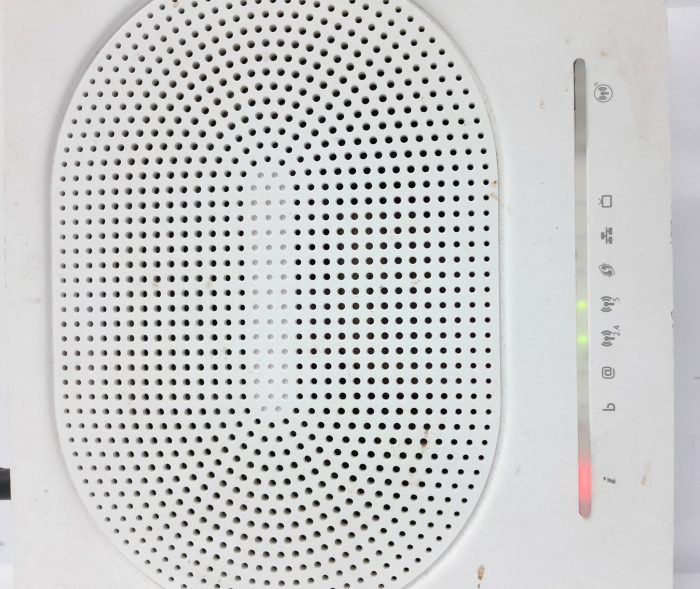 Technicolor Wireless Router TG589vac v2 - Image 7