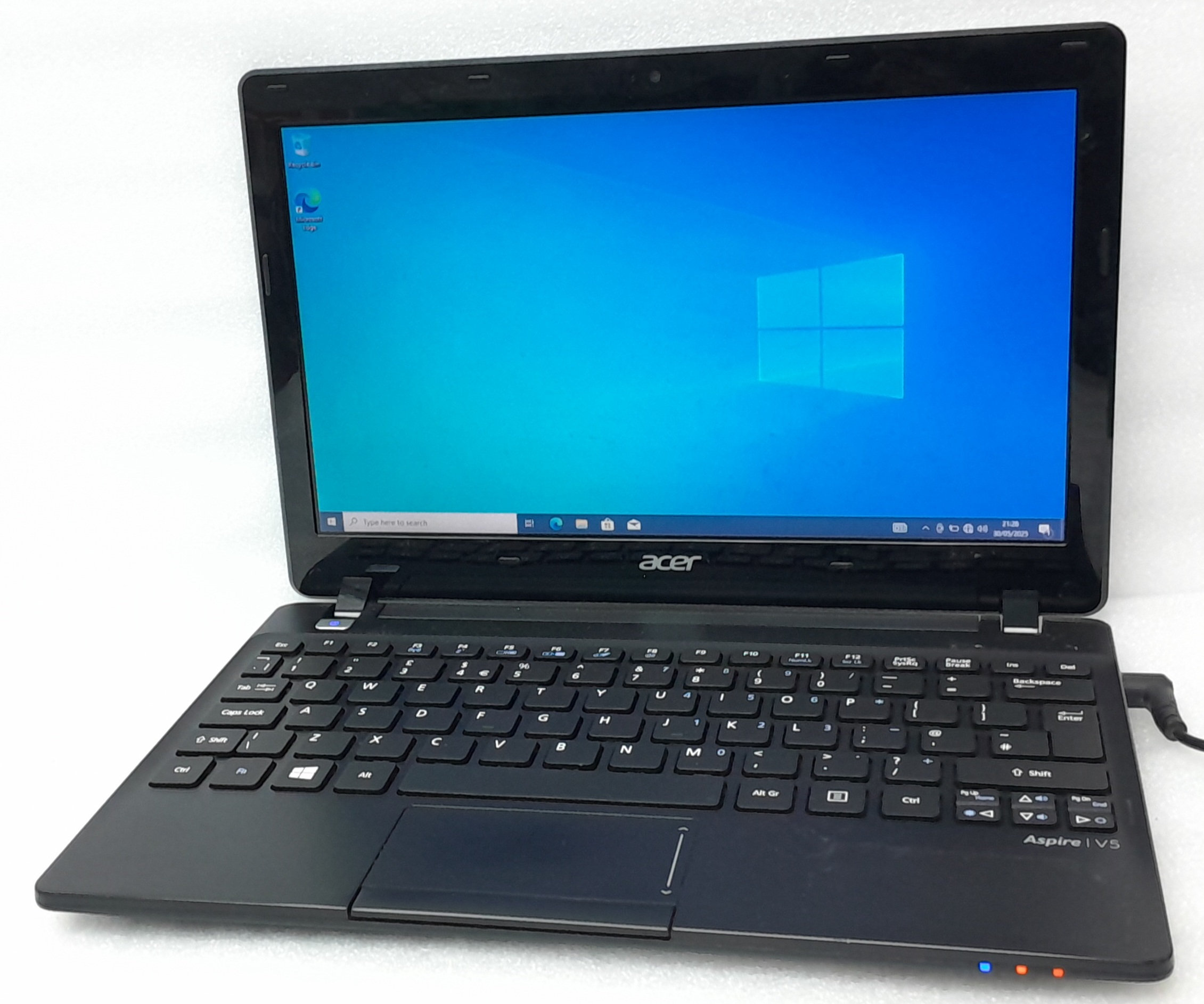 Acer_Aspire_V5_123_1.jpg Acer_Aspire_V5_123_1