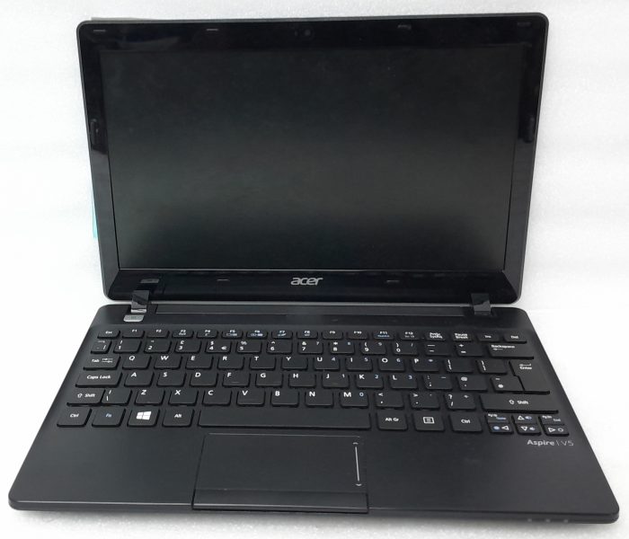 Acer_Aspire_V5_123_2
