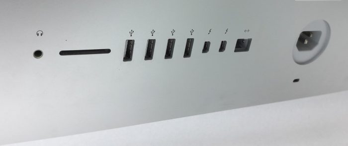 Apple_iMac13,1_3