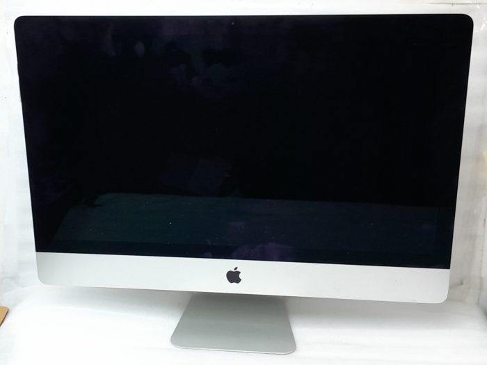 Apple_iMac_14,2_2