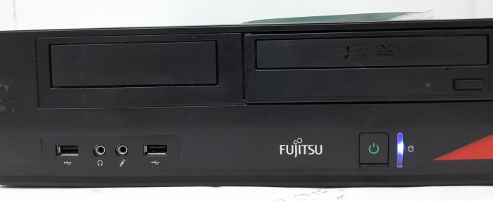 Fujitsu_Esprimo_E420_3