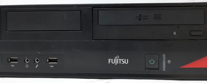 Fujitsu_Esprimo_E420_3