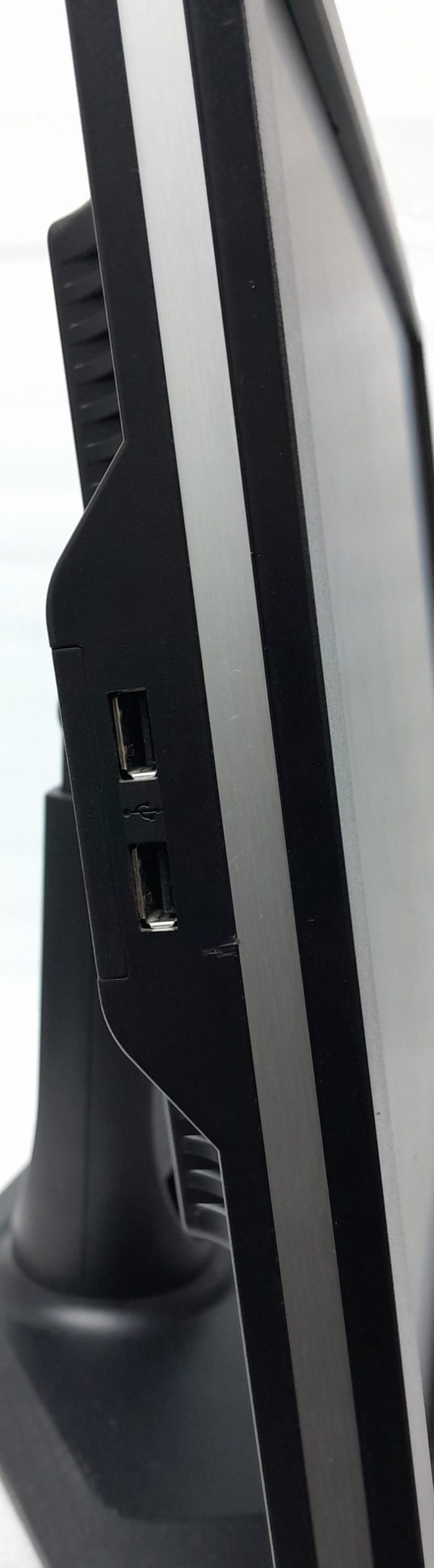 HP_Zr2440w_4