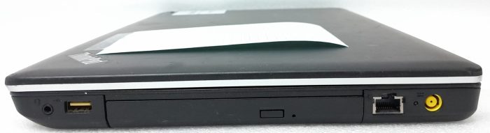 Lenovo_Thinkpad_E545_4