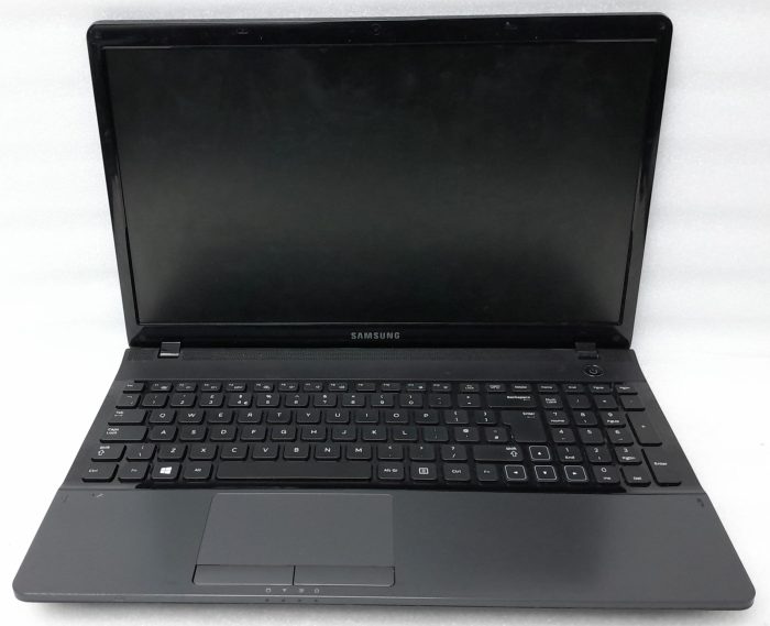 Samsung_Np300e5c_2