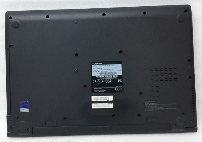 Toshiba_R50-b-12w_5