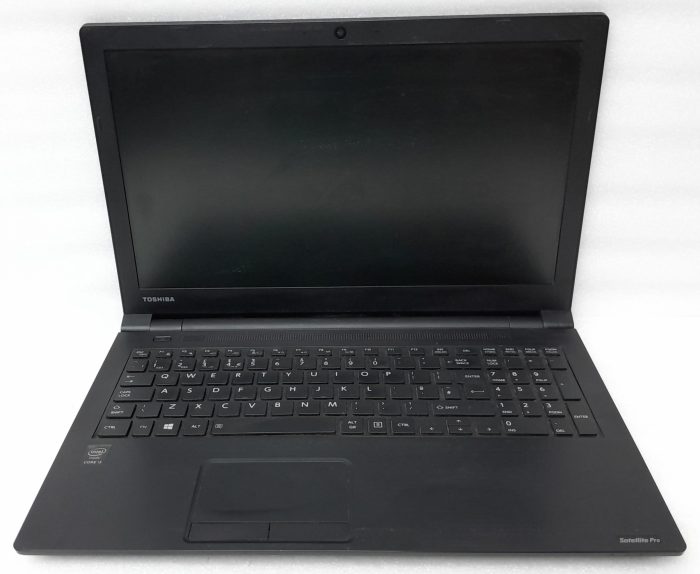Toshiba_R50-c-11m_2