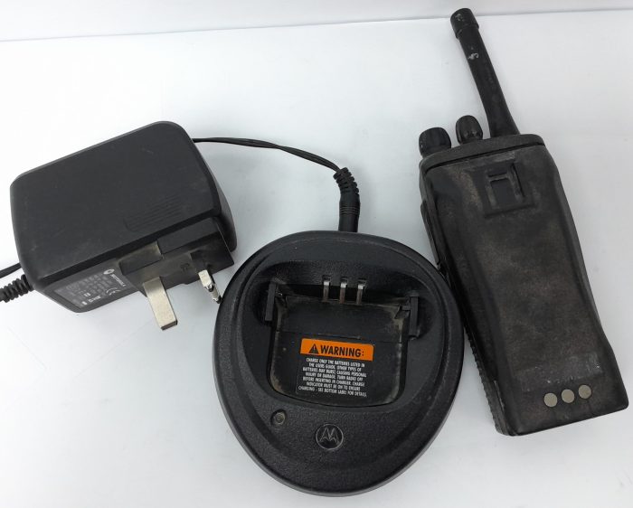 Motorola Two Way Radio Walkie Talkie CP040 - Image 6