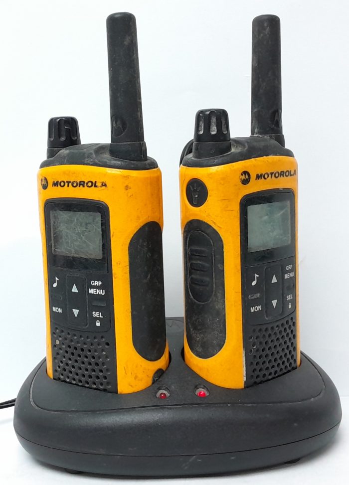 Motorola Two Way Radio Walkie Talkie T80Extreme - Pair - Image 2