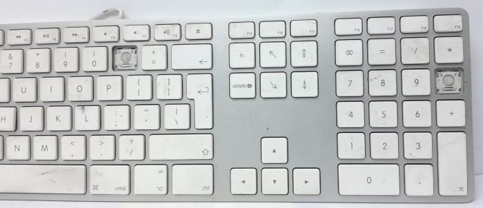 Apple USB Keyboard A1243 - Image 4