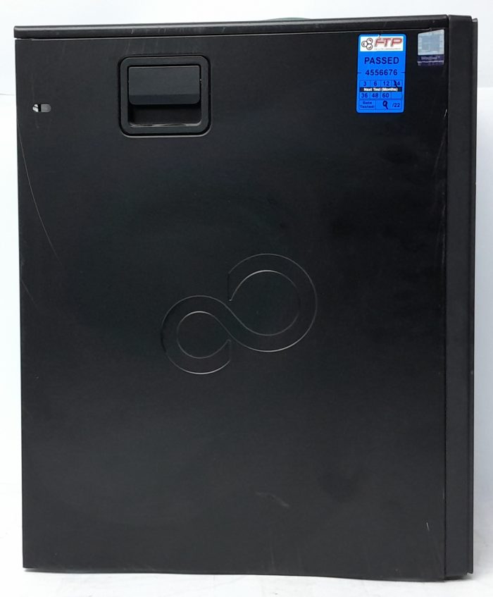 Fujitsu_Esprimo_P557_6