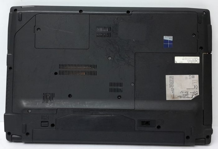 Fujitsu_Lifebook_A544_5