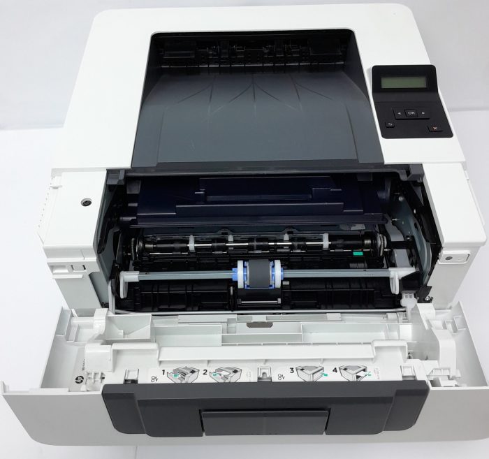 HP_Laserjet-Pro-M404dn_4