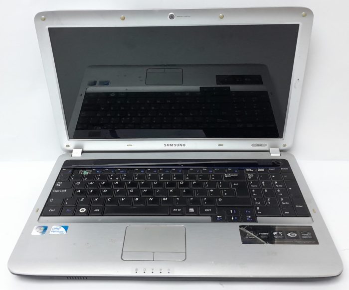 Samsung_Np_R530_2