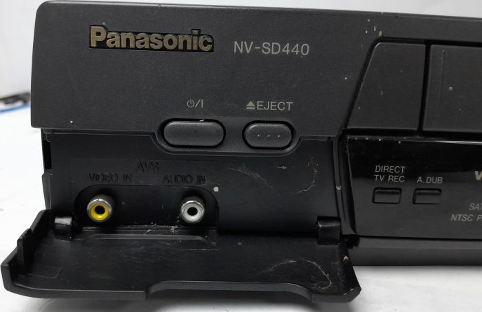Panasonic Video Cassette Player NV-SD440B - Image 4