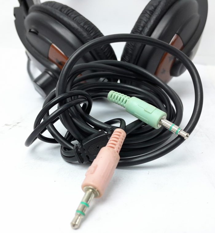 Cosonic Wired Headphones with Microphone CD-760 - Image 7