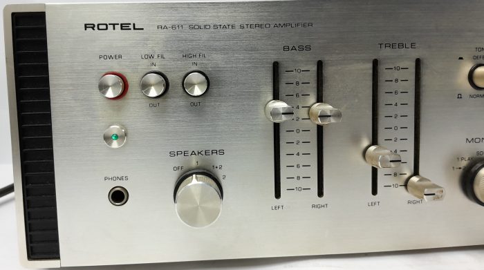 Rotel Stereo Amplifier RA-611 - Image 3