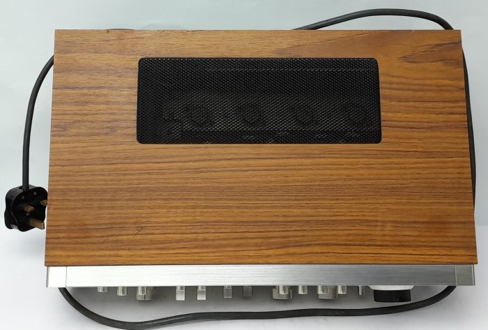 Rotel Stereo Amplifier RA-611 - Image 4