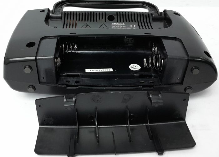 Polaroid AM/FM Portable Radio PKS-213A - Image 3