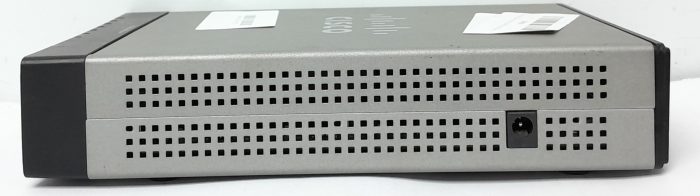 Cisco 10/100 4 Port VPN Router RV042 - Image 5