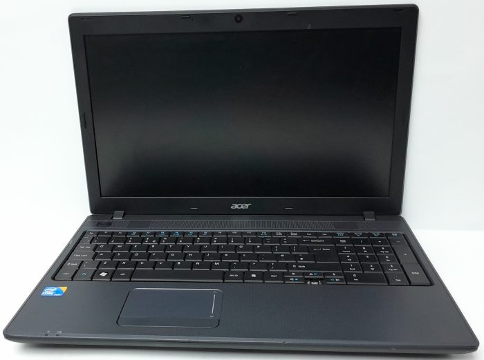 Acer_Travelmate_5744_2