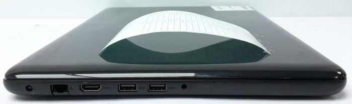 Dell_Insipiron_15_5567_3