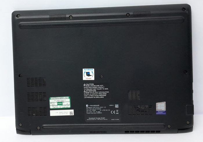 Dynabook_Portege_A30-e-1jc_5