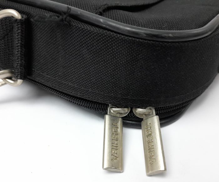Toshiba Laptop Carrier Bag Heavy Duty - Image 9