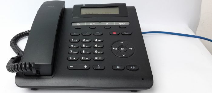 Unify PoE Desk Phone CP200 - Image 4