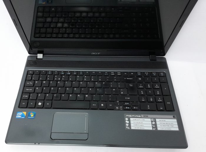 Acer_Aspire_5733_3