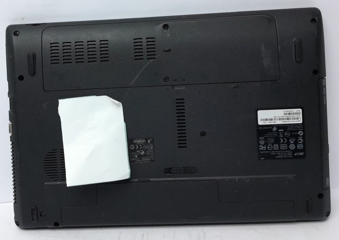 Acer_Aspire_5742_5
