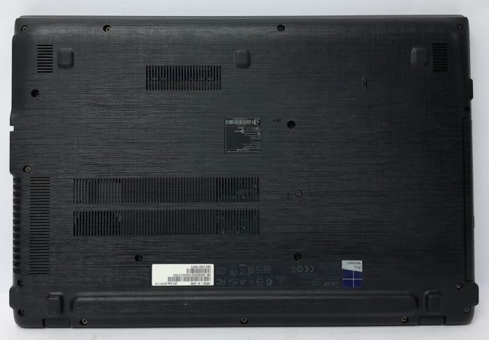 Acer_Travelmate_P257_5