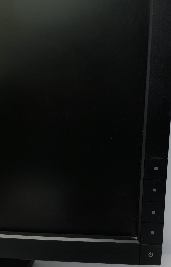Dell_E2210f_3
