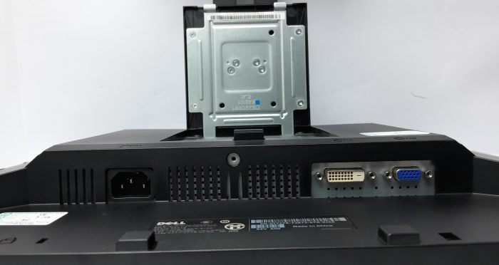 Dell_E2210f_4
