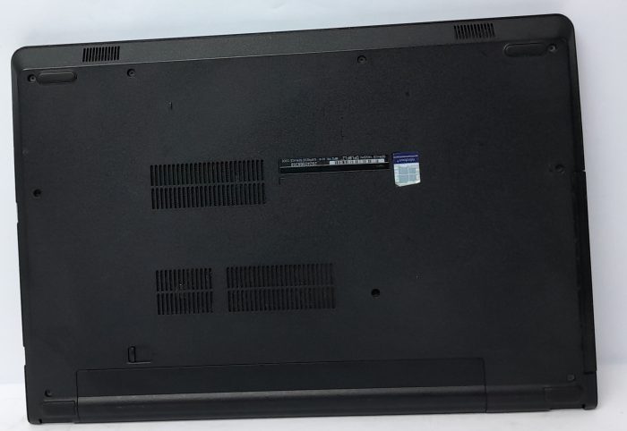 Dell_Vostro_15_3568_5