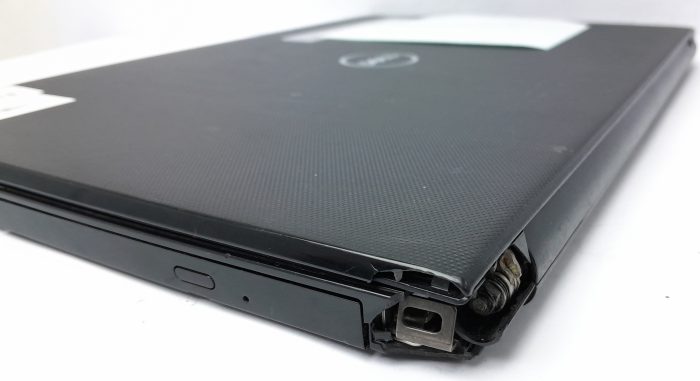 Dell_Vostro_15_3568_5
