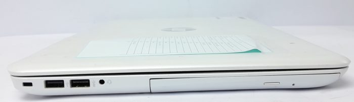 HP_Pavilion_15-au077na_3