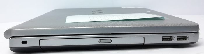 Sony_Vaio_Vgn-nr38e_3
